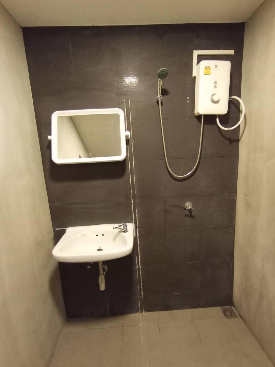 Go Inn Silom - Bts Saint Louis โกอินน์ สีลม - สถานีรถไฟฟ้าเซนต์หลุยส์ X 曼谷 外观 照片